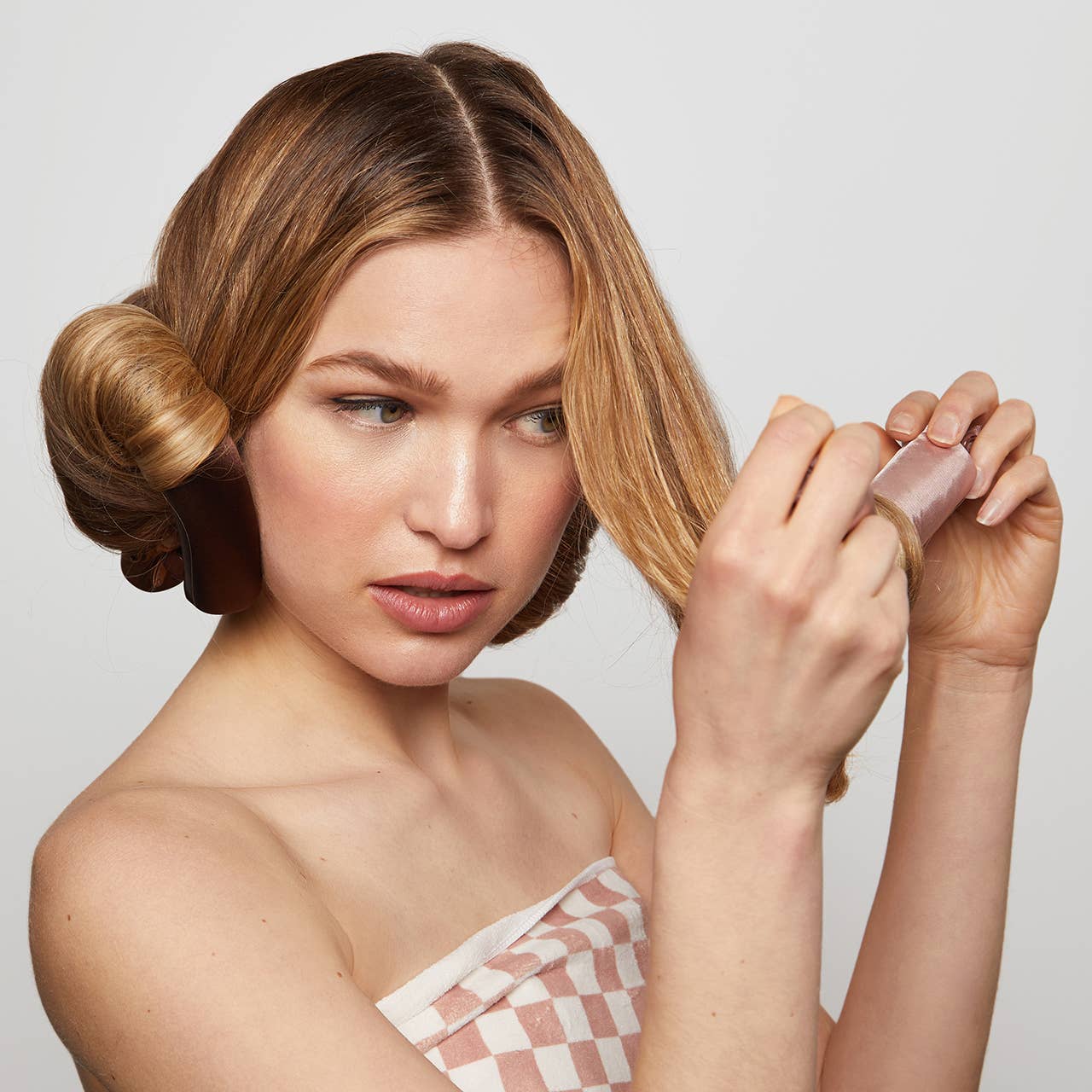 Hittevrije Jumbo Krulset van Satijn - Rosewood - Maeva Studio